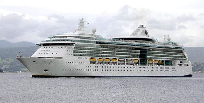 Royal Caribbean's <em>Jewel of the Seas</em>